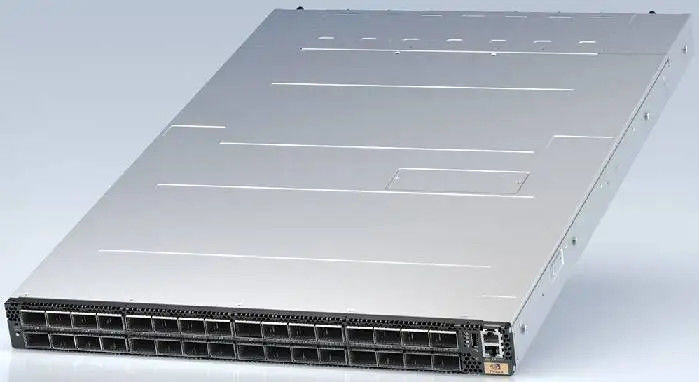 MQM9790-NS2F Mellanox Network Switch P2C Airflow 64 Port NDR 32 OSFP Port Tidak dikelola
