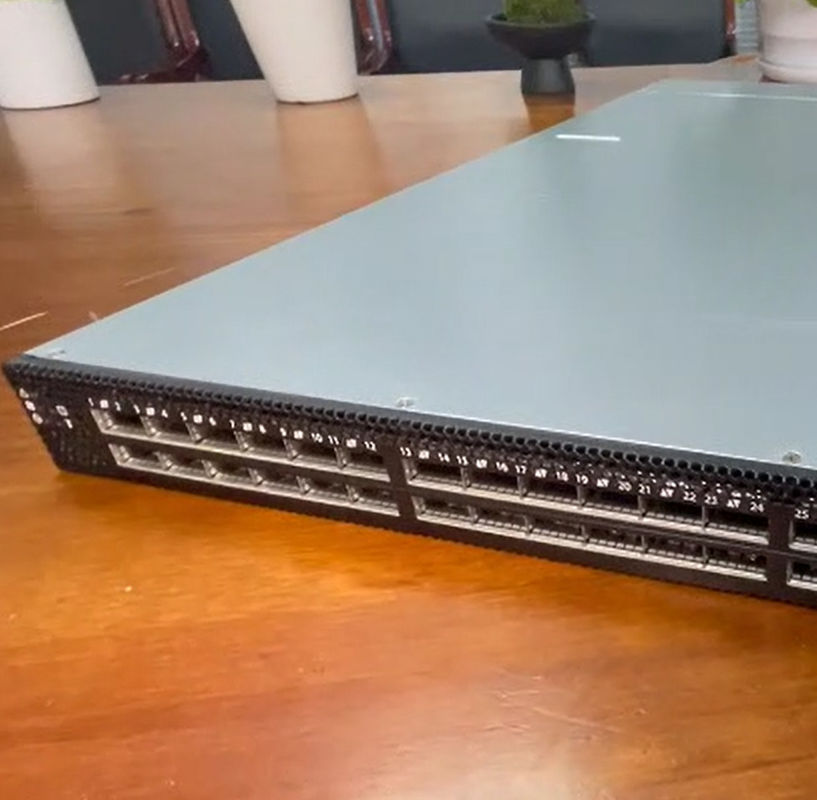 Mellanox MSB7800-ES2F InfiniBand EDR 100Gb/S Switch System 36 QSFP28 Pelabuhan 1U